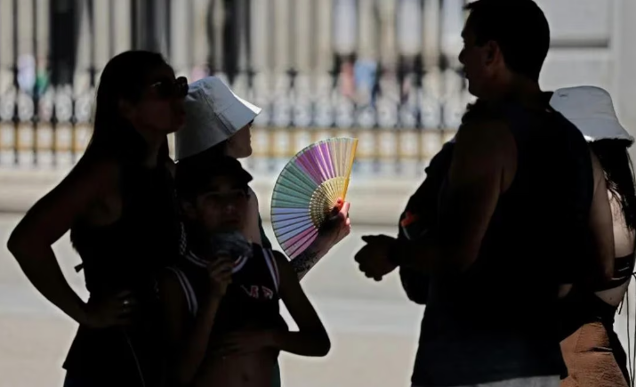 Calor toca su pico en Italia; ciudades alcanzarán los 45° Celsius