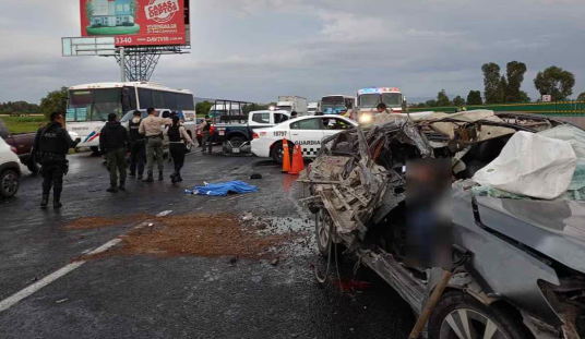 Mueren dos personas tras accidente vial en carretera México-Pachuca