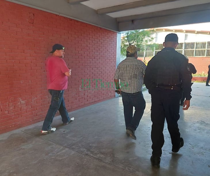 Ladrón armado allana Secundaria Técnica 29 de Monclova