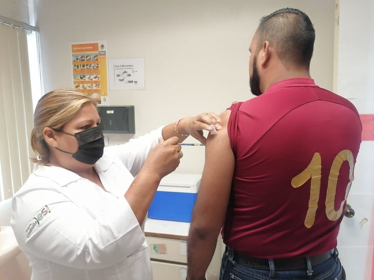 Ciudadanos rechazan vacuna cubana; hay muy poca afluencia