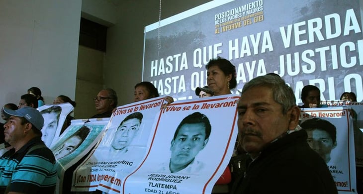 Padres de los 43 normalistas de Ayotzinapa solicitan reunión con AMLO; “No nos falle”, advierten