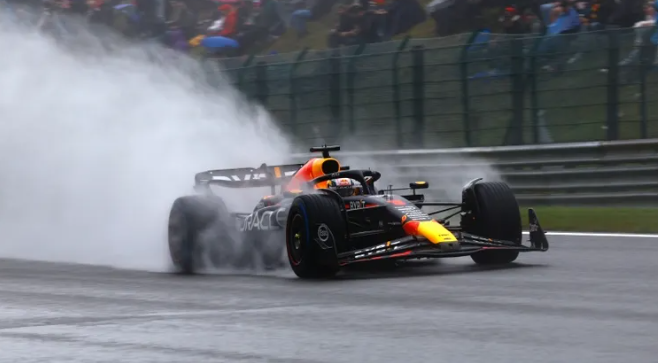 Clasificación F1 Bélgica 2023: Verstappen en pole, pero Leclerc partirá primero