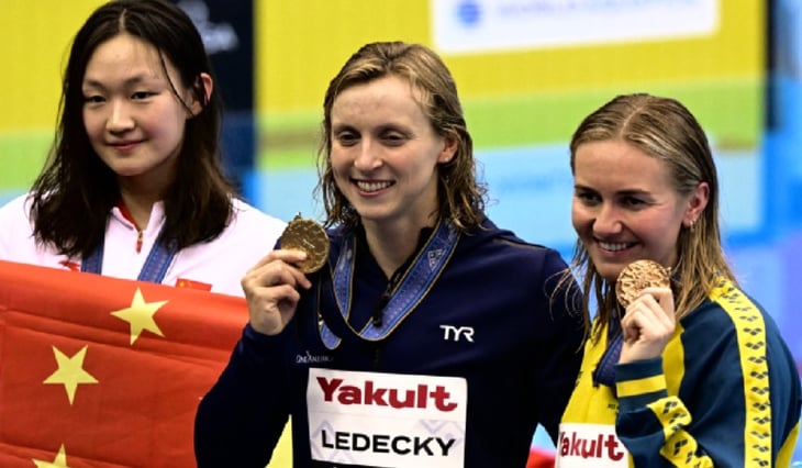 Katie Ledecky, la reina en los 800 libres; la nadadora sumó 16 títulos mundiales y superó a Michael Phelps