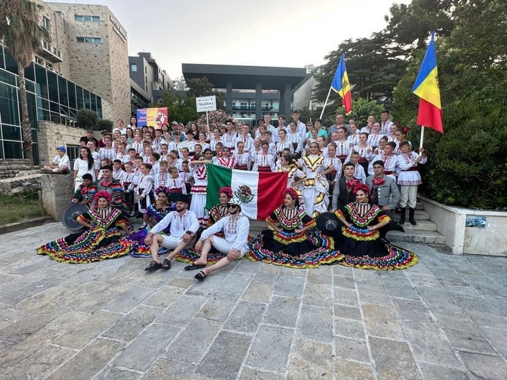 Grupo de danza de Allende, Coahuila presente en Europa