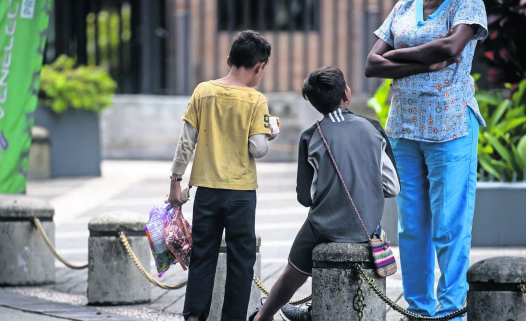 Crece reclutamiento de menores para trata: ONU