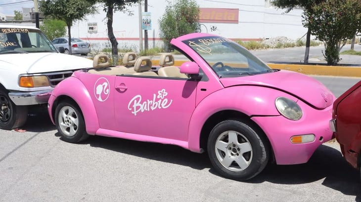 El coche de la Barbie ¡en Monclova!; jóvenes emprenden
