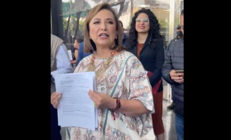 Xóchitl Gálvez acude a la FGR tras señalamientos de AMLO; solicita acceso a carpetas en su contra