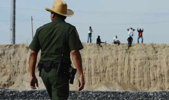Patrulla Fronteriza de EU es denunciada por ONG por cometer abusos contra migrantes en la frontera con México