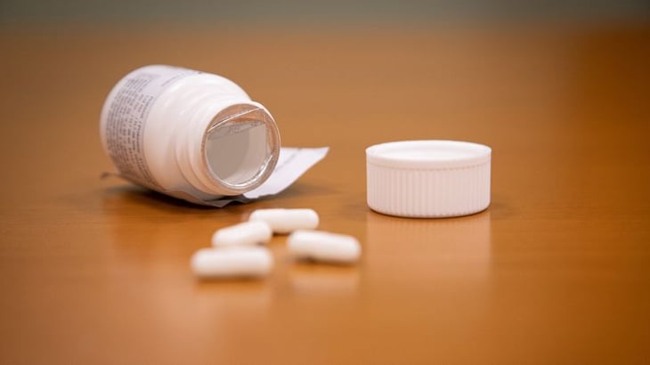 La FDA aprobó la primera píldora para el tratamiento de la depresión posparto