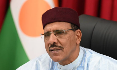 Alto comisionado de la ONU denuncia 'trato inhumano' al derrocado presidente de Níger