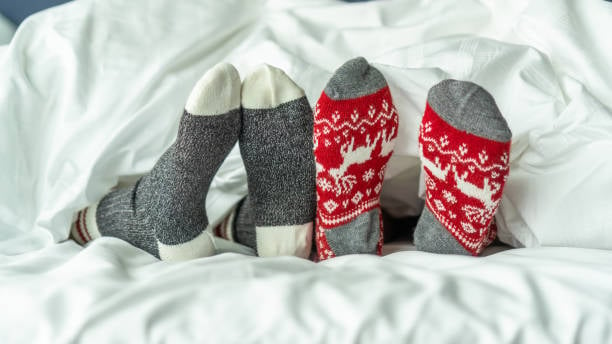 ¿Por qué usar calcetines te ayuda a disfrutar más en pareja?