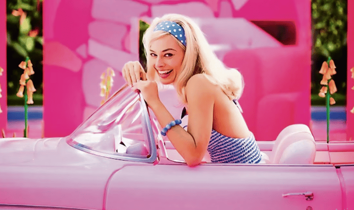 “Barbie” sigue su dominio en las salas de cine