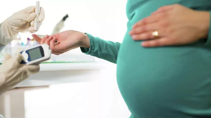 Una hiperglucemia moderada en el embarazo se asocia a desenlaces obstétricos adversos