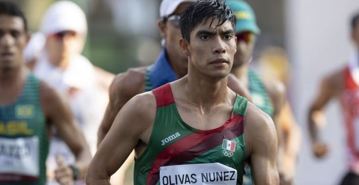 El marchista mexicano Andrés Olivas logra boleto a los Juegos Olímpicos de París 2024