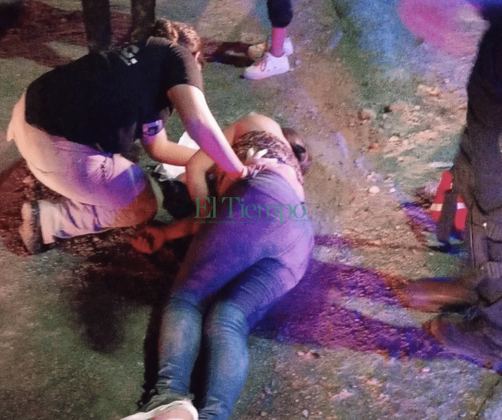 Mujer termina inconsciente al salir del bar La Nacional de Monclova 
