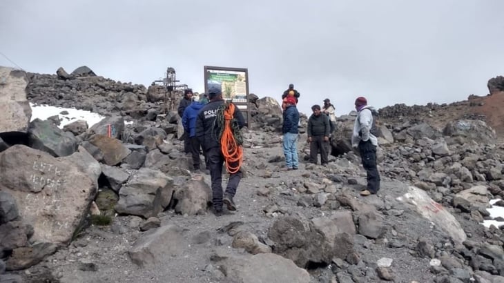 Cuatro personas fallecen  al subir al volcán Citlaltépetl