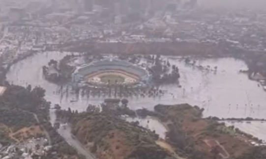 VIDEO: Estadio de los Dodgers se inunda tras paso de la tormenta Hilary