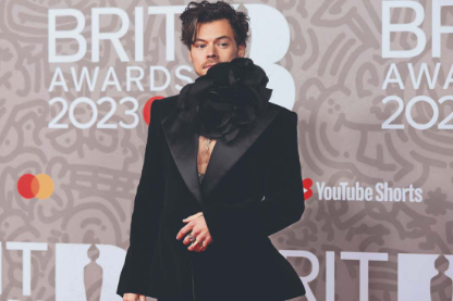 Harry Styles lanzará línea de perfumes con temática erótica