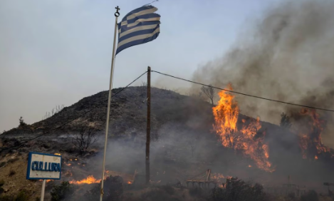 Reportan 20 muertos en nueva ola de incendios en Grecia