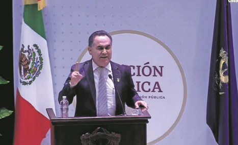Vinculan a proceso al rector de la Universidad Autónoma de Sinaloa, Jesús Madueña