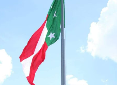 Izan la bandera de Yucatán después de 182 años