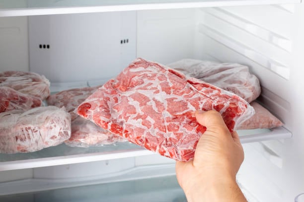 ¿Cuánto tiempo se puede conservar la carne en el congelador?