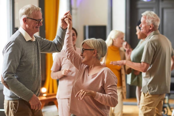 Beneficios de la danza para personas adultas mayores
