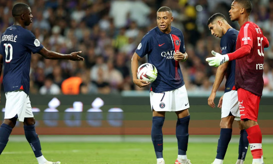Jugadores del PSG rechazan que Kylian Mbappé sea el capitán; recibe un solo voto