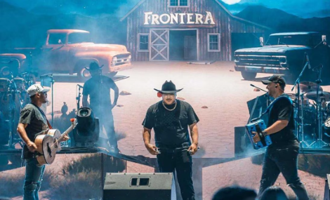 Grupo Frontera dará concierto en el Zócalo este 15 de septiembre, revela AMLO