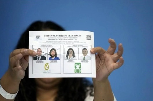 Denuncia fraude electoral candidata que perdió en Guatemala