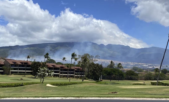 Hawái suspenden orden de evacuación cerca del sitio del incendio forestal de Lahaina