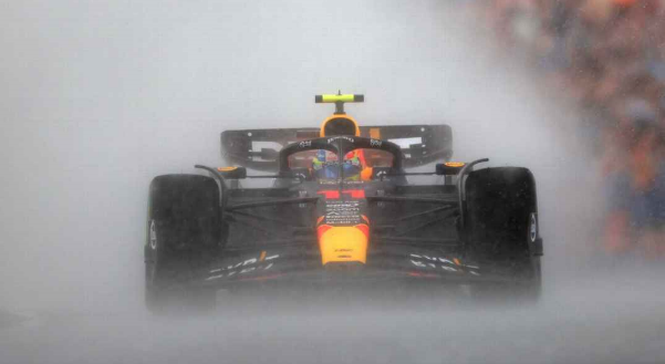 Penalización saca a Checo Pérez del podio del GP de Países Bajos