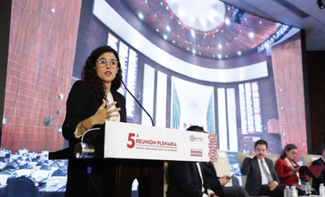 Gobierno de AMLO no va en declive, sino en la cúspide: Luisa María Alcalde
