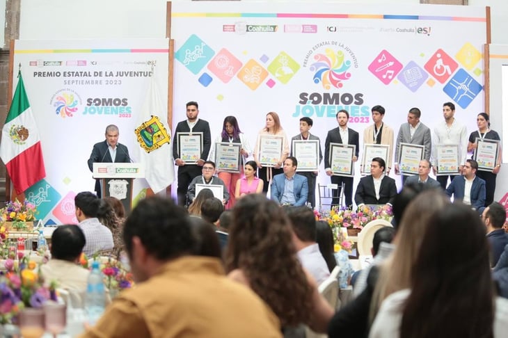 MARS entrega Premio Estatal de Juventud 'Somos Jóvenes'