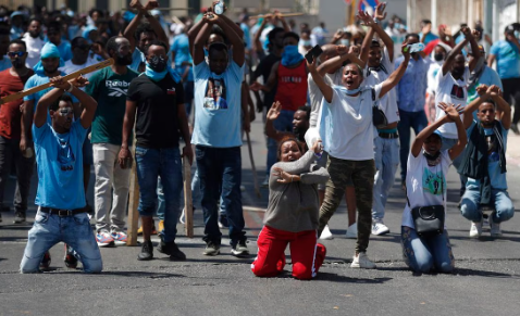 Enfrentamientos entre eritreos y policías dejan 114 heridos en Israel
