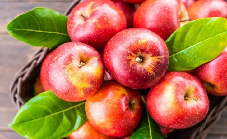 Por qué deberías comer una manzana al día; estos son sus beneficios