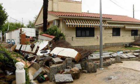 Fuertes lluvias en España dejan tres muertos, tres desaparecidos y múltiples daños