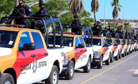 Entrega Américo Villarreal 100 patrullas a la Guardia Estatal