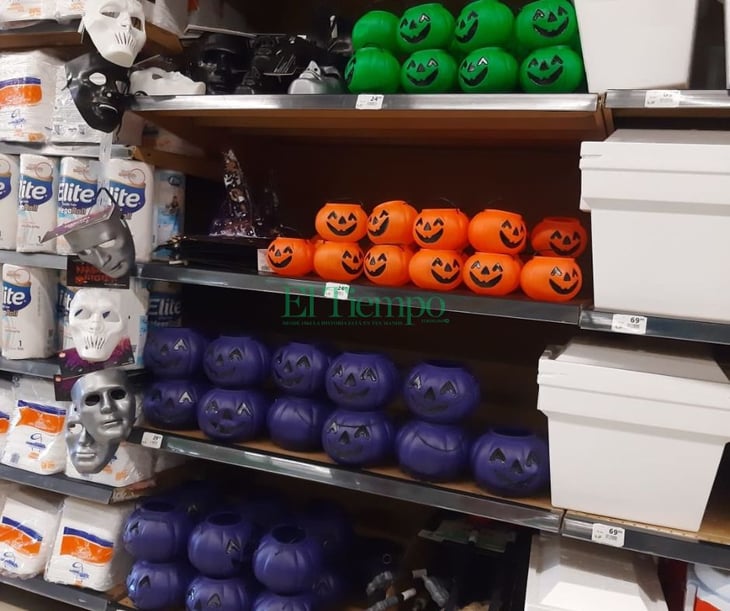 Tiendas ya ofertan productos de Halloween y Día de Muertos