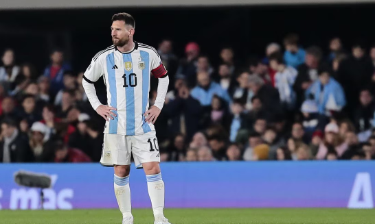 Lionel Messi, en duda para enfrentar a Bolivia tras sufrir un problema muscular