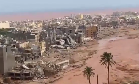 VIDEO: Más de 2 mil muertos y mil desaparecidos deja ciclón Daniel que azota costas de Libia