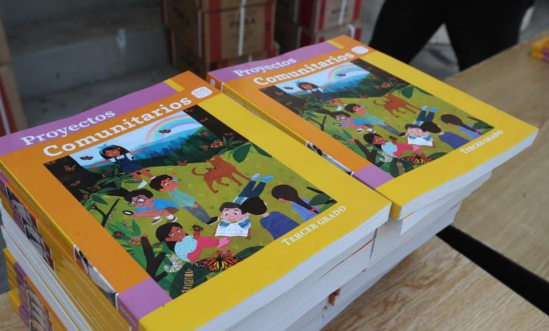 En Yucatán, padres de familia continúan la lucha contra libros de texto de la SEP