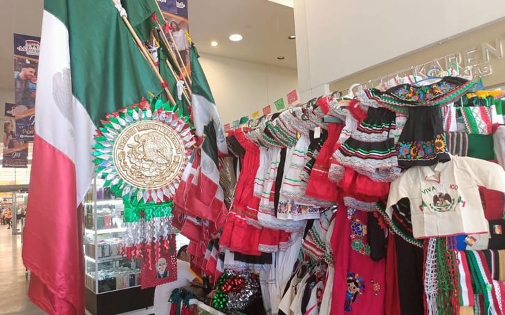 Ciudadanos demandan souvenirs mexicanos
