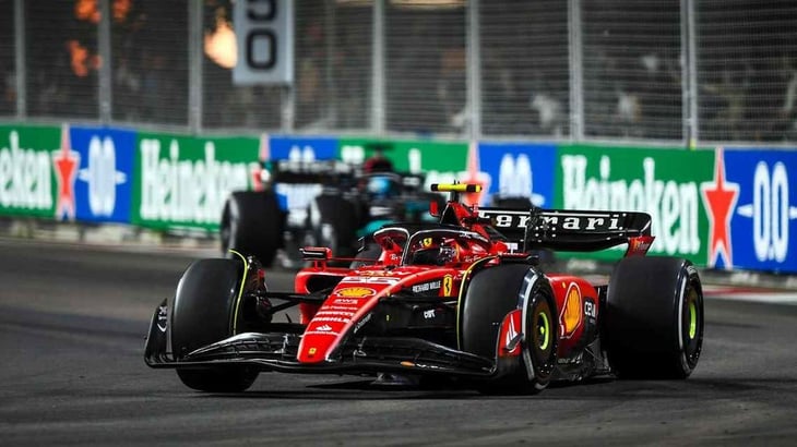 Ferrari volvió a la victoria en Fórmula 1: Carlos Sainz festejó en Singapur
