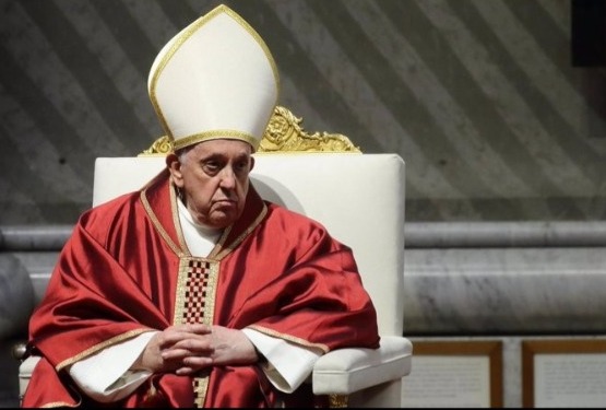 El Papa denuncia colonialismo económico: 'Basta de asfixiar a África'