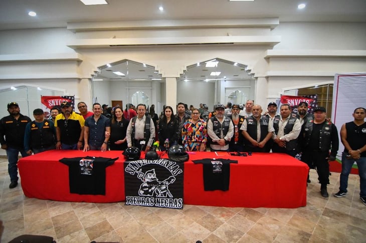 Biker de la frontera celebran aniversario de club 'Sinvergüenza'