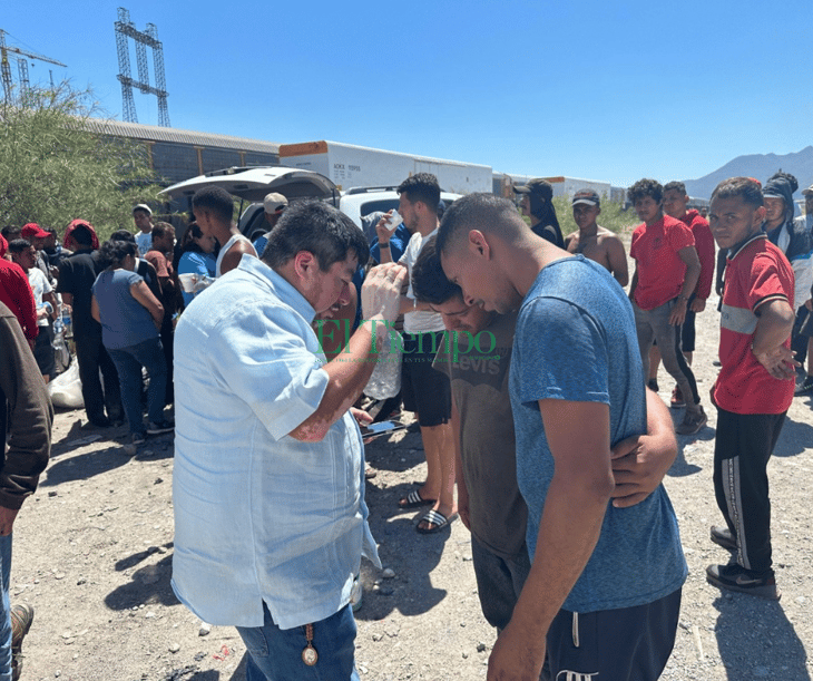 Cáritas seguirá alimentando a los migrantes que pasen por la región 