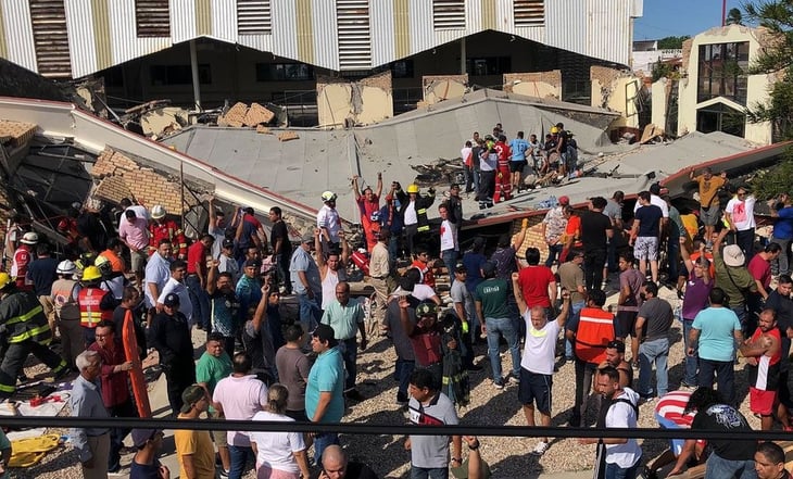 Suman 10 muertos por derrumbe de iglesia en Tamaulipas en plena misa
