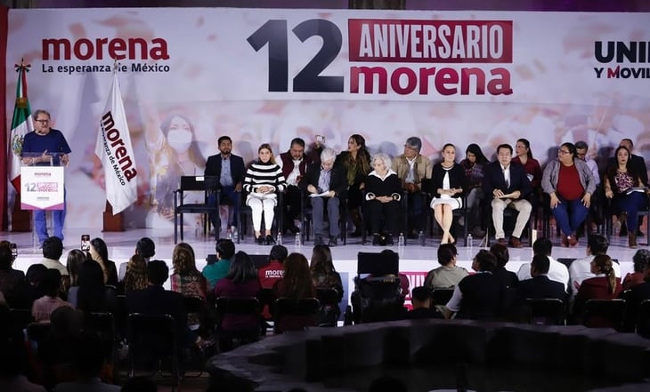 Paco Ignacio Taibo II hace llamado a 'sacudir' Morena para no cometer los errores del PRD