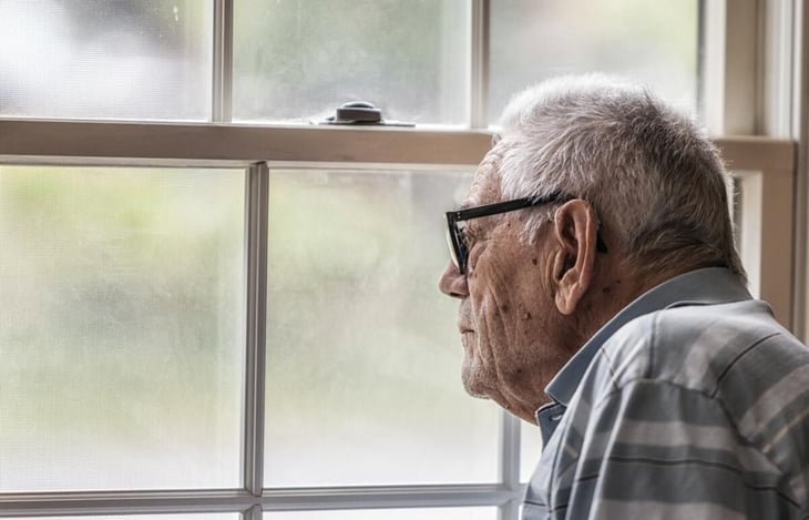 La soledad podría ser un factor de riesgo para la enfermedad de Parkinson